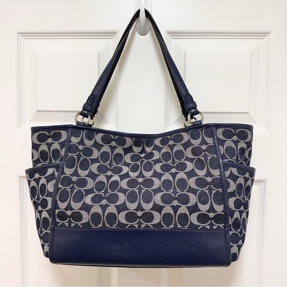 Coach Park Carrie Large Tote in Signature Denim Canvas with Blue Leather Trim - Picture 4 of 12